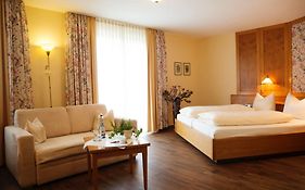 Hotel & Restaurant Dornweiler Hof